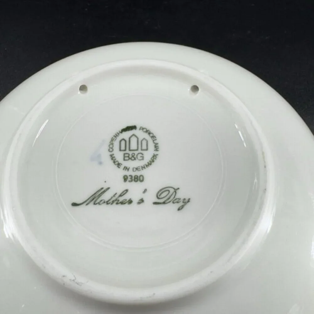 1980 Bing & Grondahl Plate Mothers Day Copenhagen Denmark Round‎ Dish Plate Bird